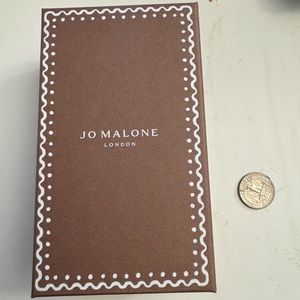 No Malone holiday packaging